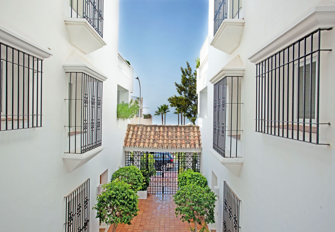 Ferienwohnung in Marbella - White Pearl beach Elviria H1