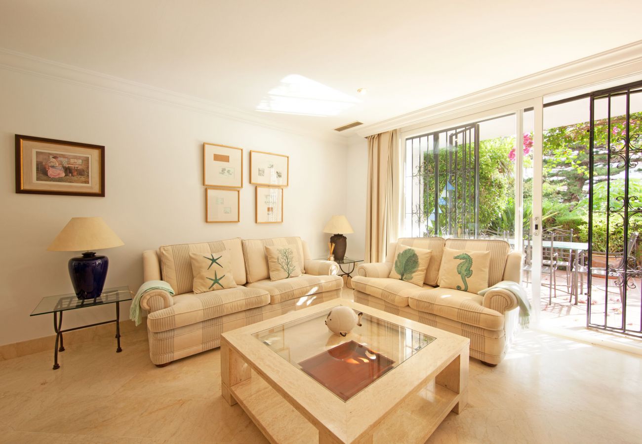 Ferienwohnung in Marbella - White Pearl Beach J4