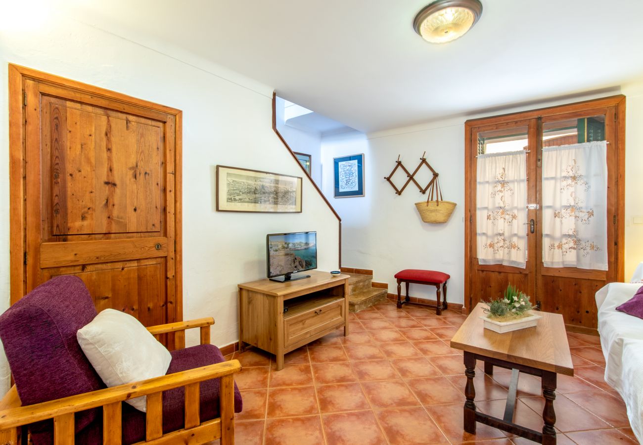 Ferienhaus in Pollensa - Townhouse Juana in Pollensa By home villas 360