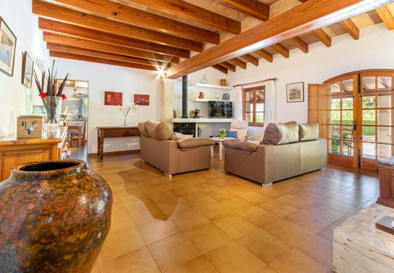 Villa in Pollensa - Villa can Segui petit By home villas 360