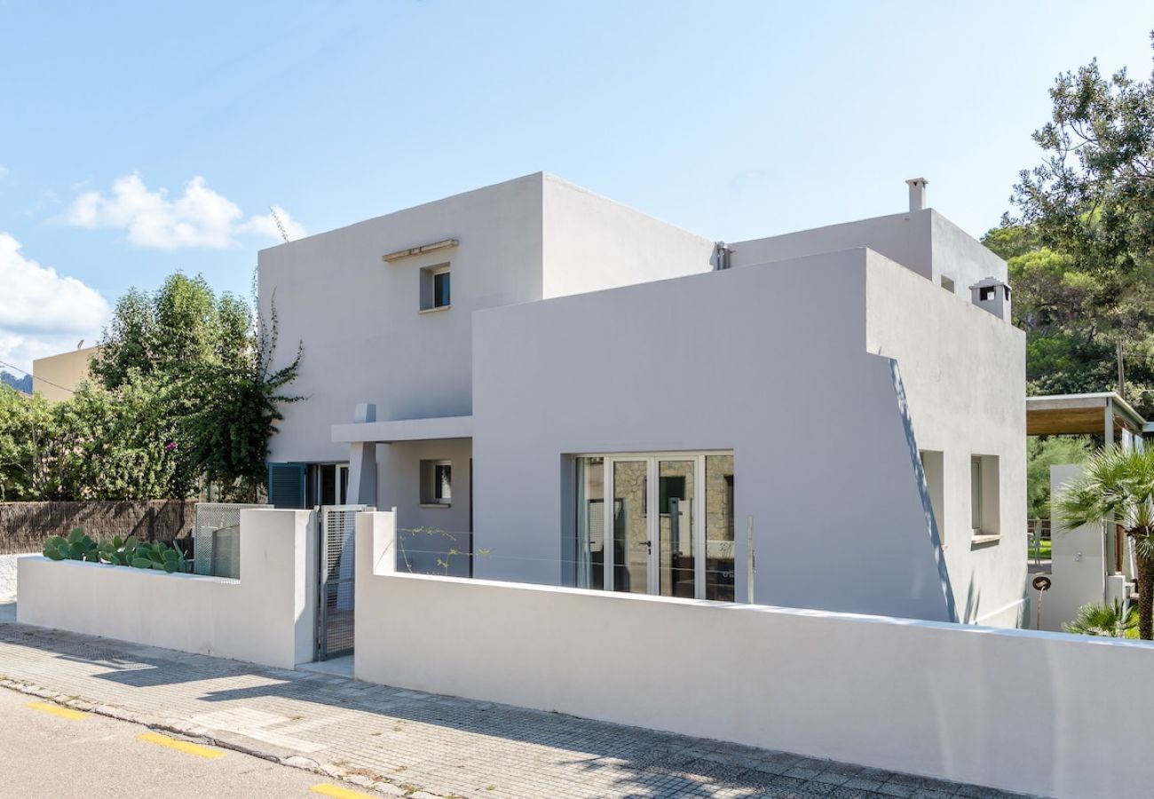 Villa in Pollensa - Villa Cala Clara in Cala By home villas 360