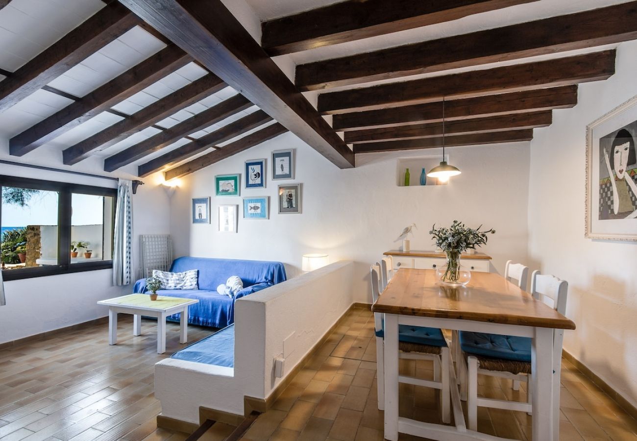 Ferienhaus in Cala Sant Vicenç - Blue fisherman house 3 By home villas 360