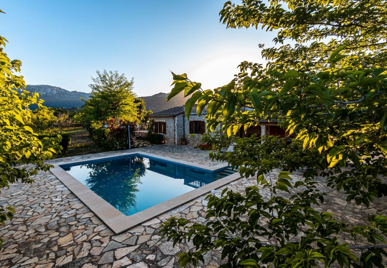 Villa in Pollensa - Villa Granoters By home villas 360