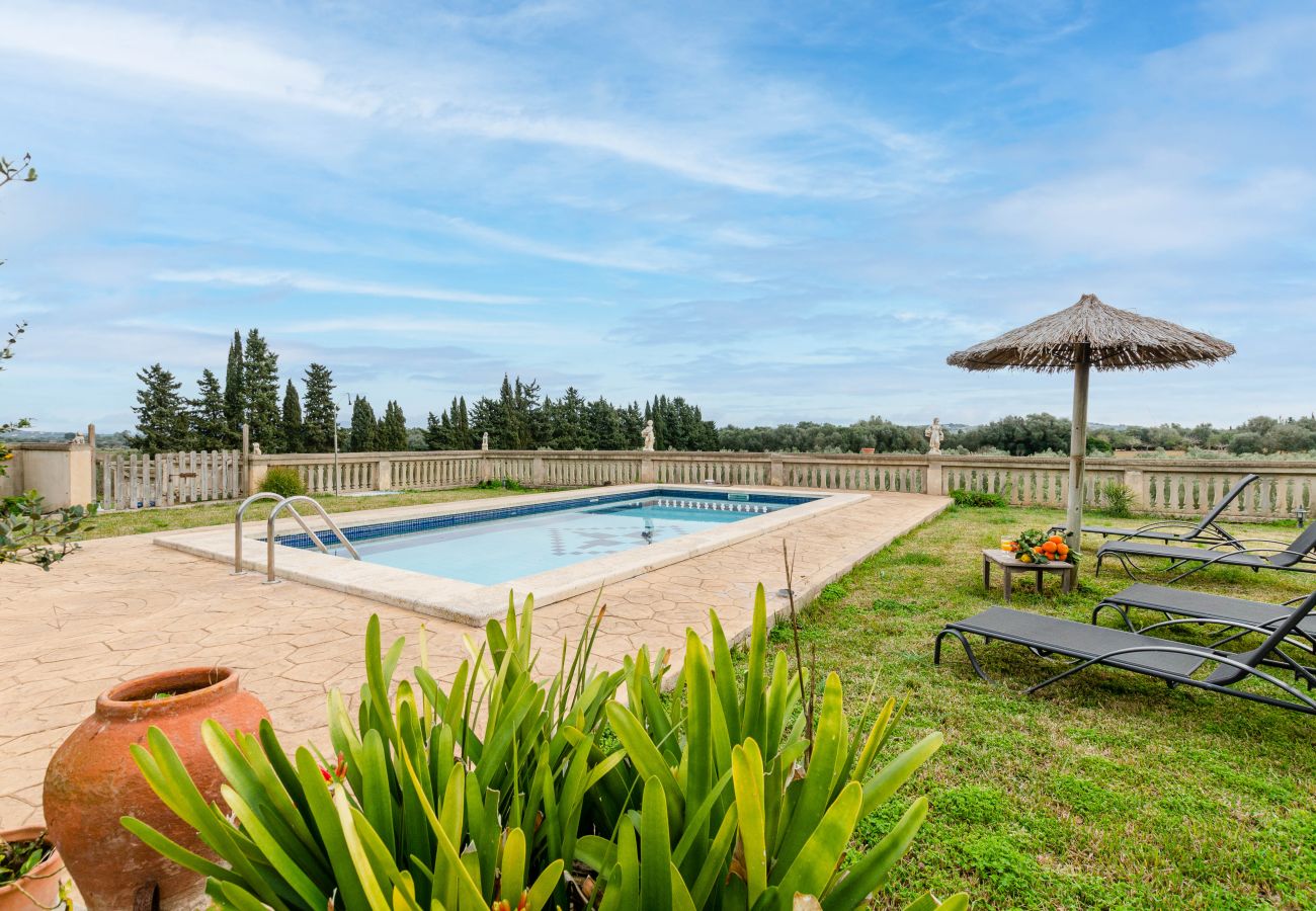 Ferienwohnung in Maria de la salut - Apartment in rural house, YourHouse Deulosal