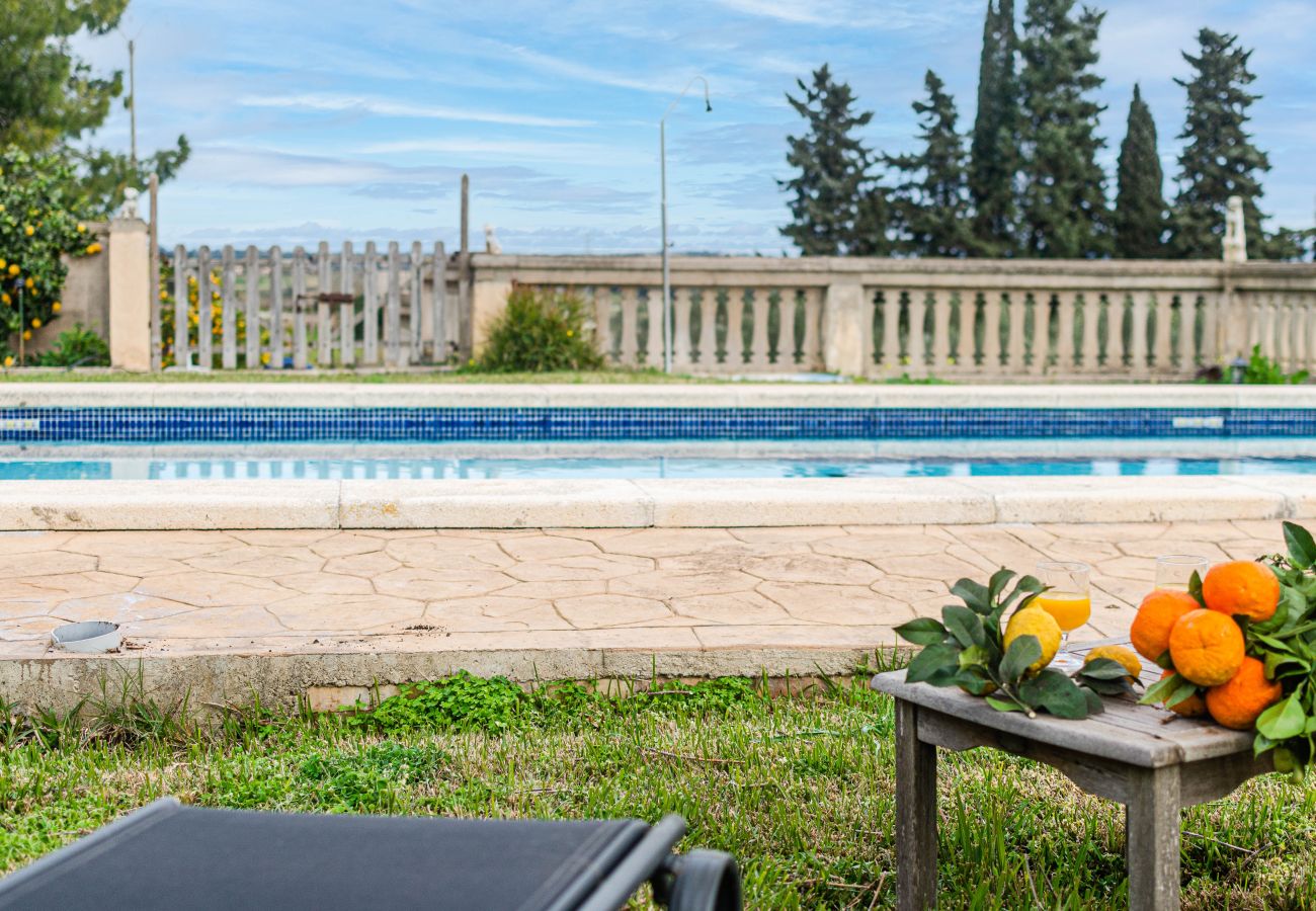 Ferienwohnung in Maria de la salut - Apartment in rural house, YourHouse Deulosal