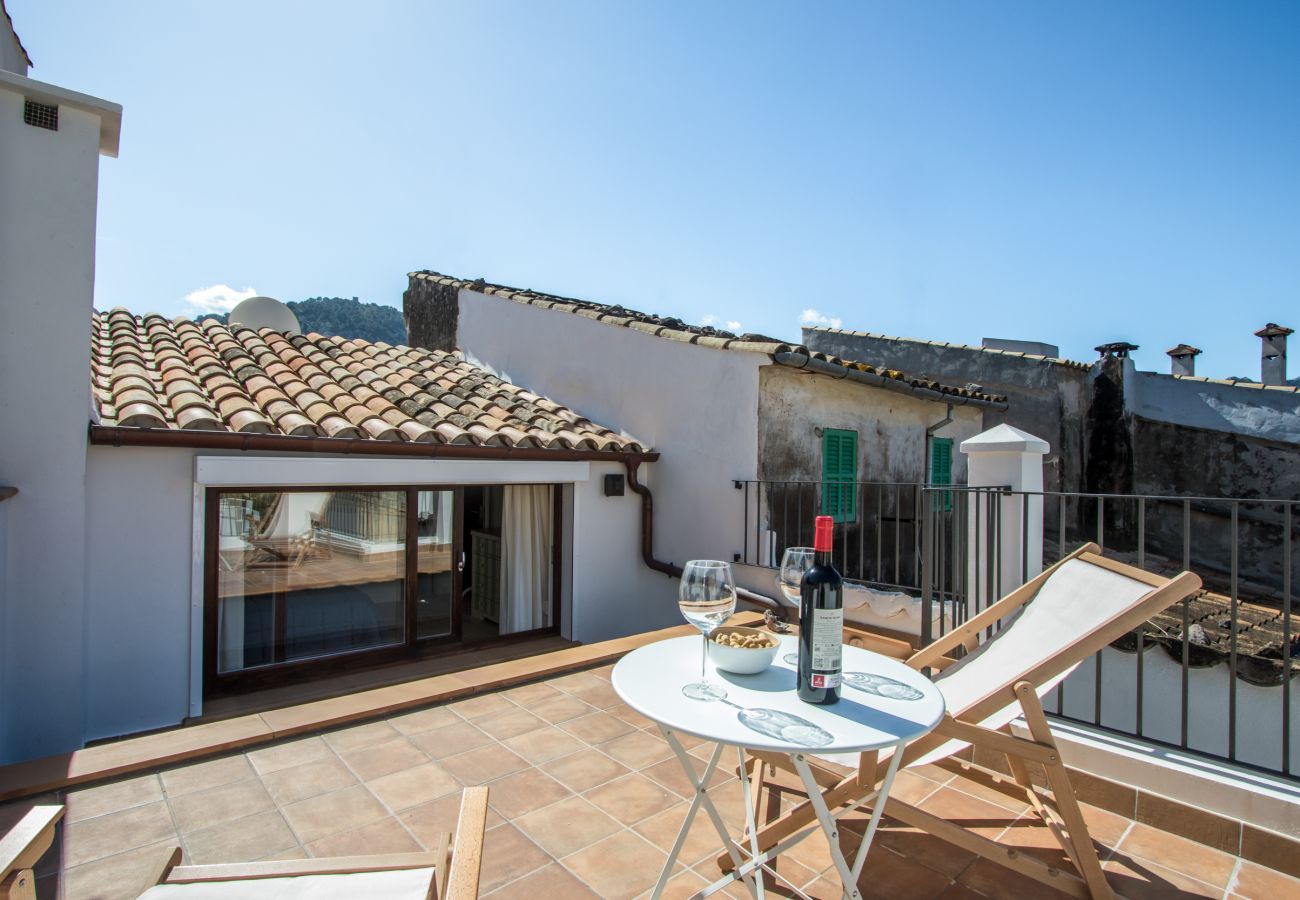 Ferienhaus in Pollensa - Townhouse On the rocks By home villas 360