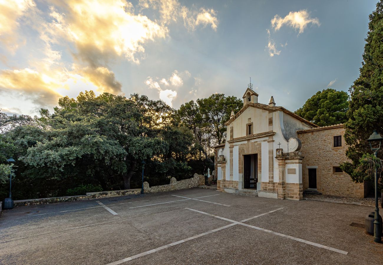 Villa in Pollensa - Villa Can LLobera By home villas 360