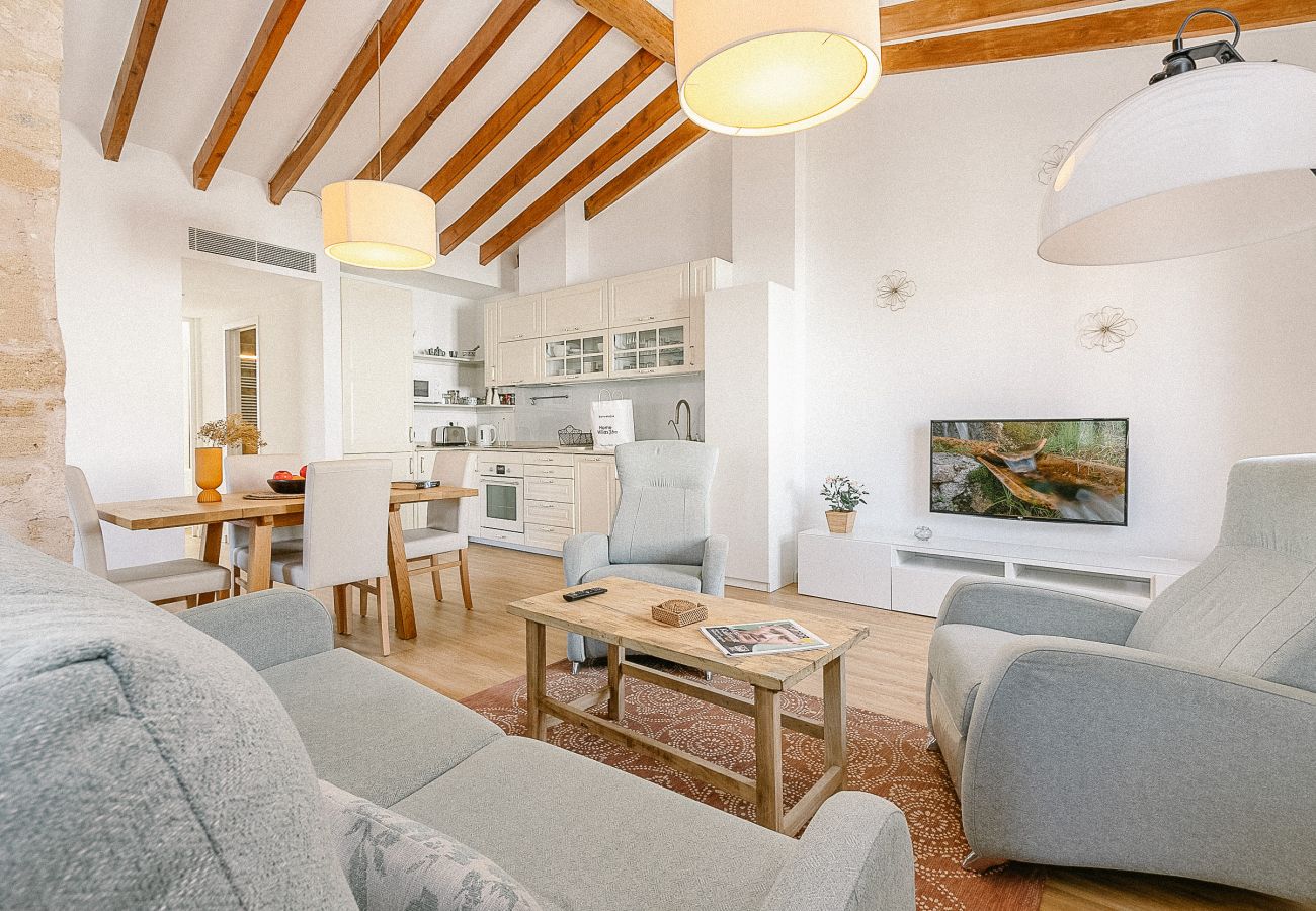 Ferienhaus in Pollensa - Townhouse with puig de Maria view by home villas