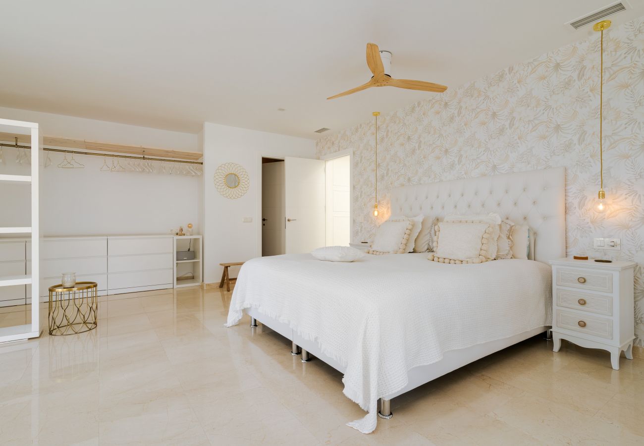 Villa in Marbella - Villa White bay