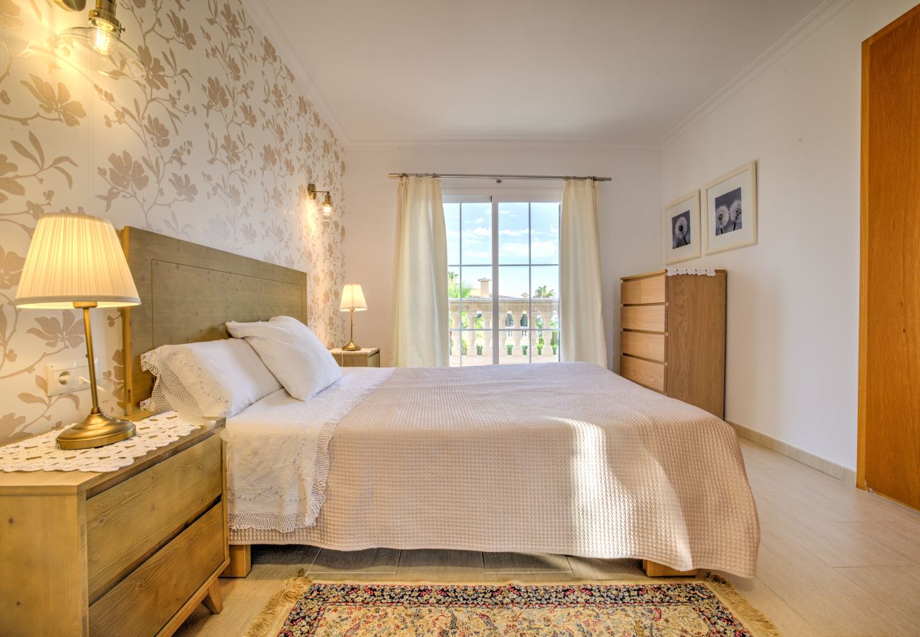 Ferienhaus in LLucmajor - A0006 Casa Ropit (Can Caldero)