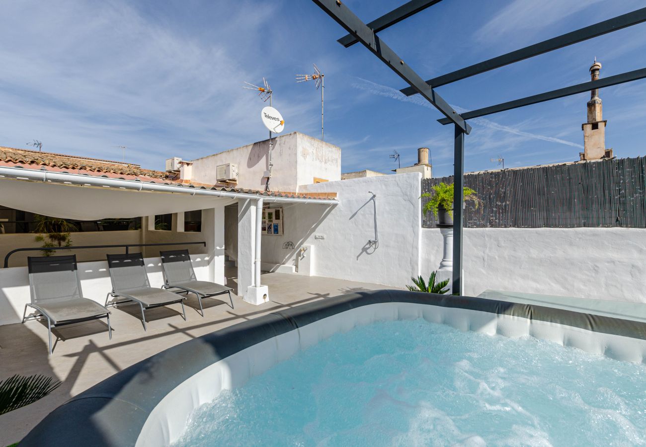 Ferienhaus in Maria de la salut - YourHouse Es Pla Cycling House