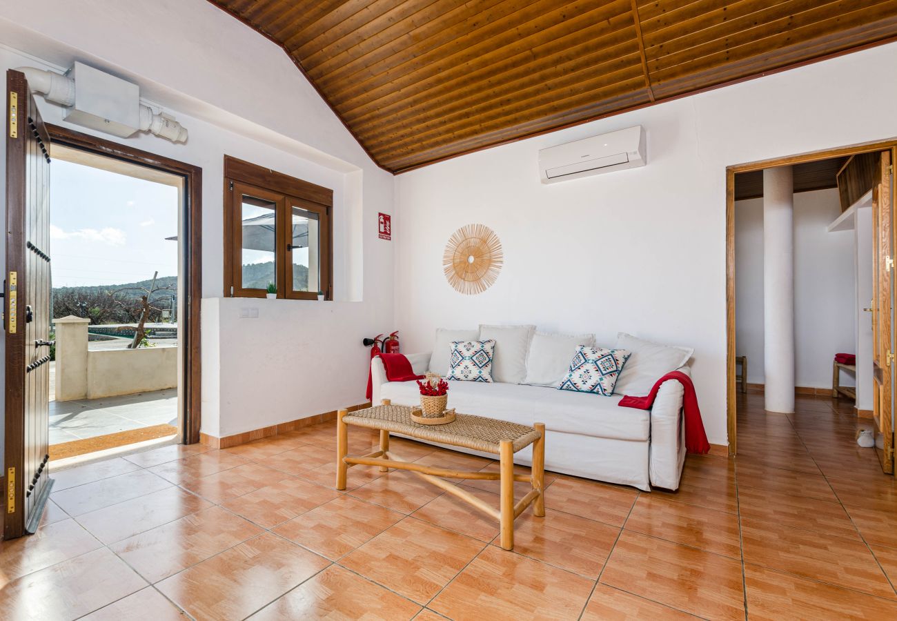 Ferienwohnung in Inca - Agroturismo El Limonar 3, YourHouse