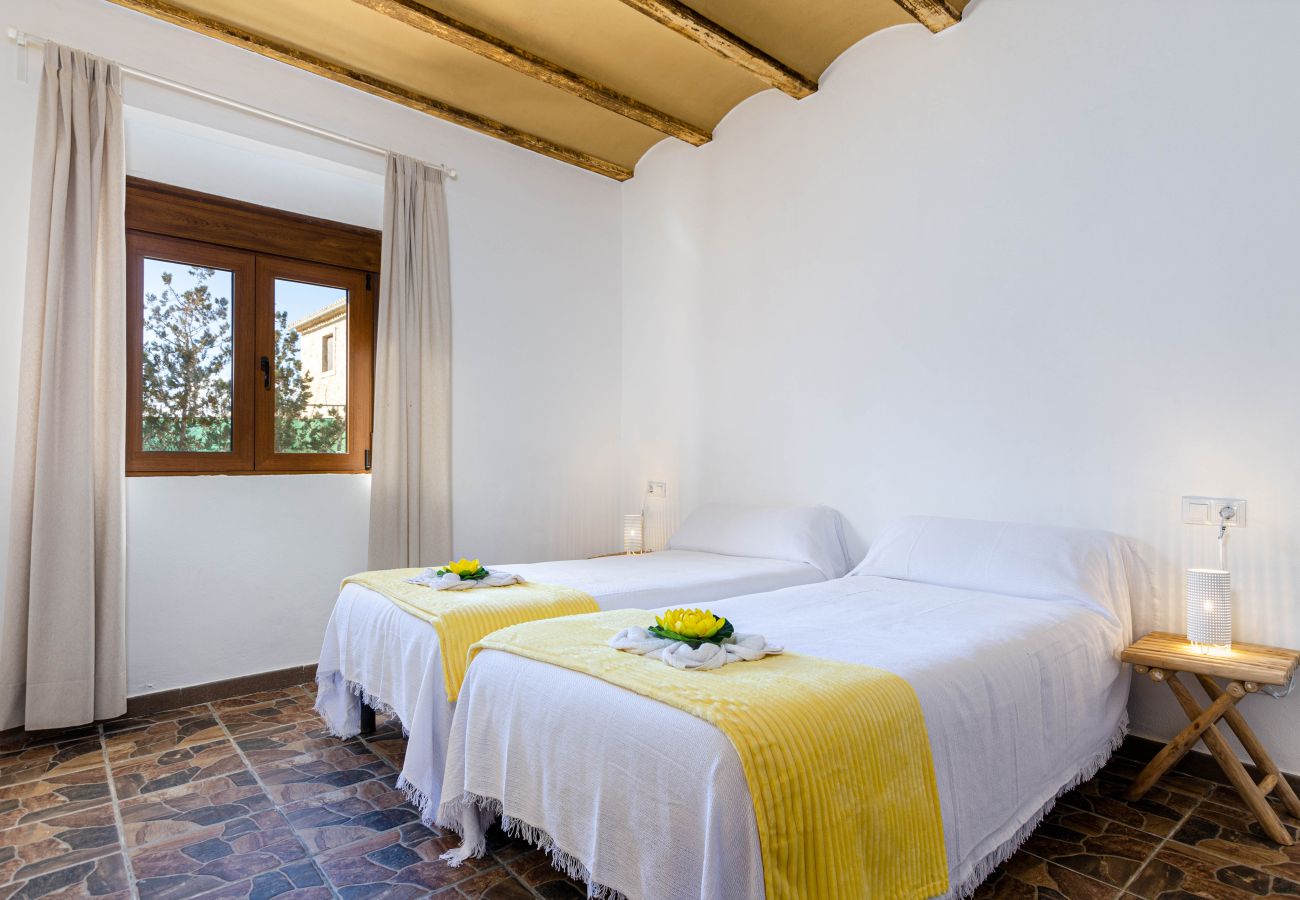 Ferienwohnung in Inca - Agroturismo El Limonar 4, YourHouse