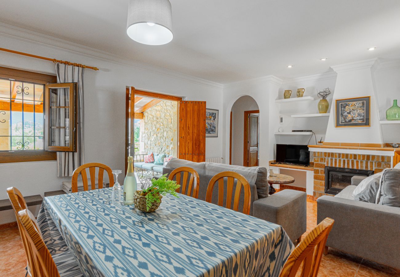 Villa in Pollensa - Villa Can Joan By home villas 360