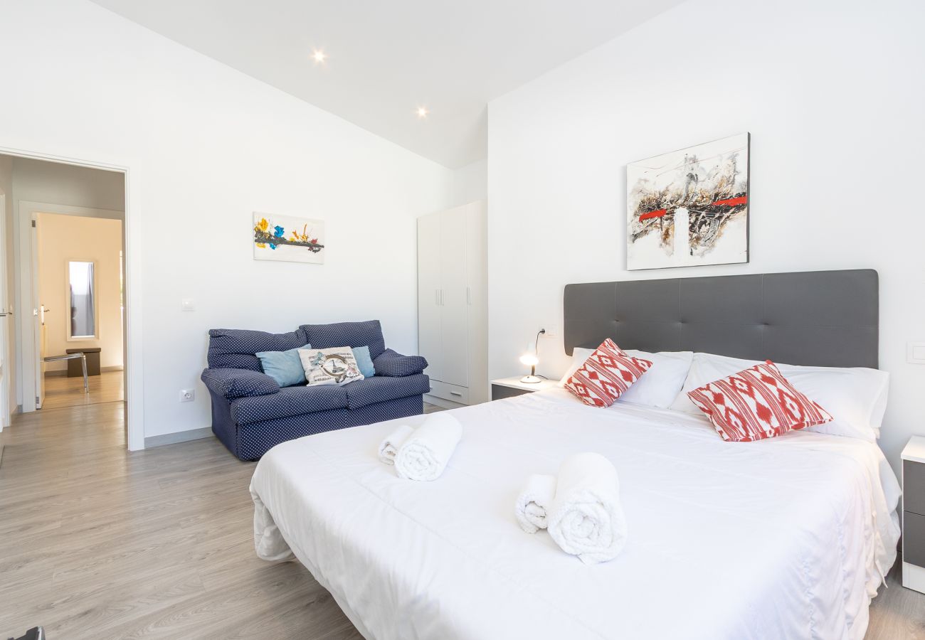 Villa in Alcudia - Villa Casa Blanca By home villas 360