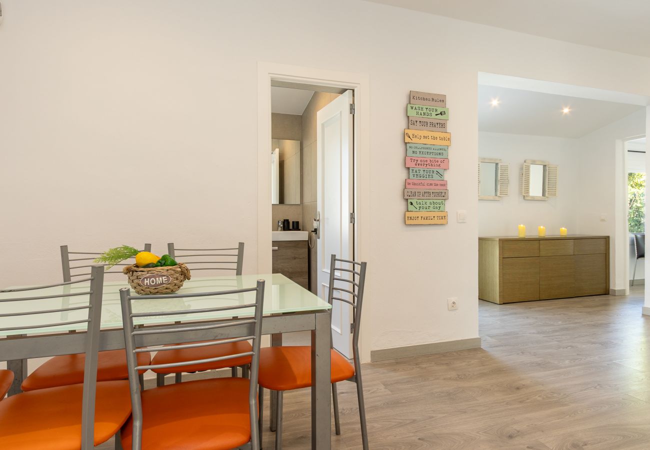 Villa in Alcudia - Villa Casa Blanca By home villas 360