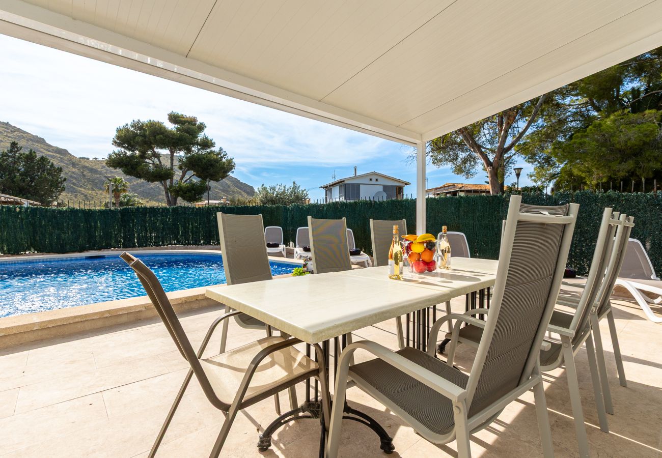 Villa in Alcudia - Villa Casa Blanca By home villas 360