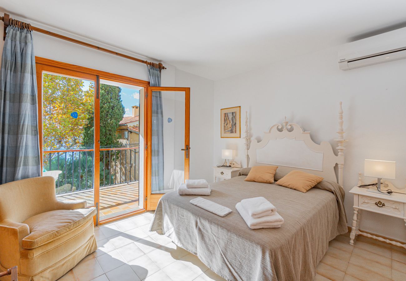 Ferienwohnung in Port de Pollença - Apartment Can Tomas By home villas 360