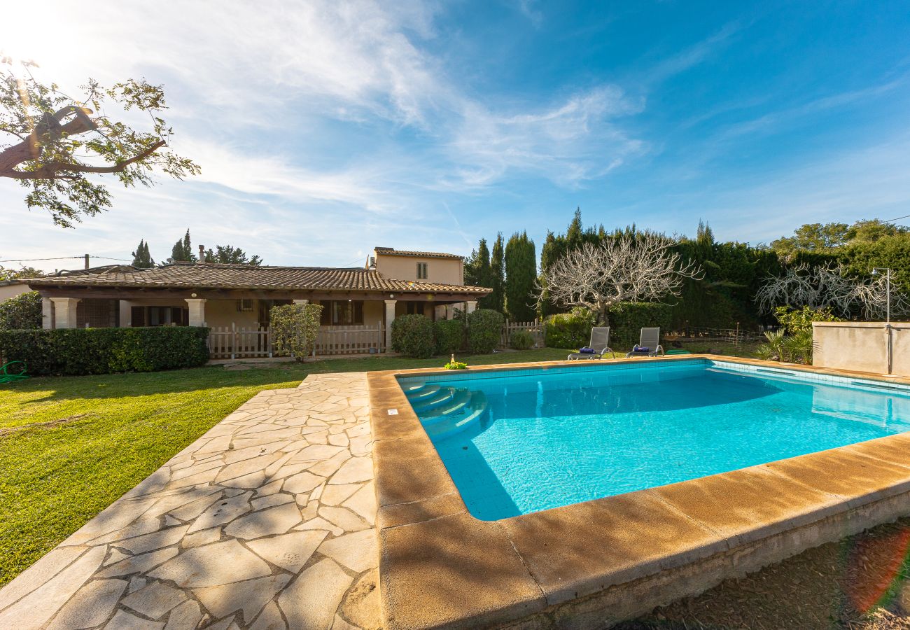 Villa in Puerto Pollensa - Villa El Vila by Homevillas360