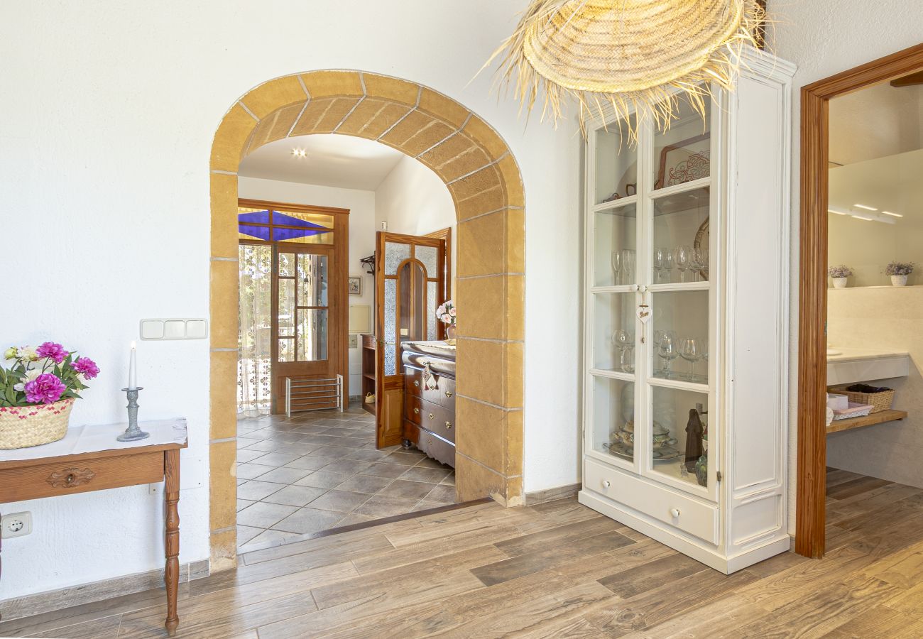 Villa in Sant Llorenç Des Cardassar - Finca Es Moli De Son Pocapalla  By home villas 360