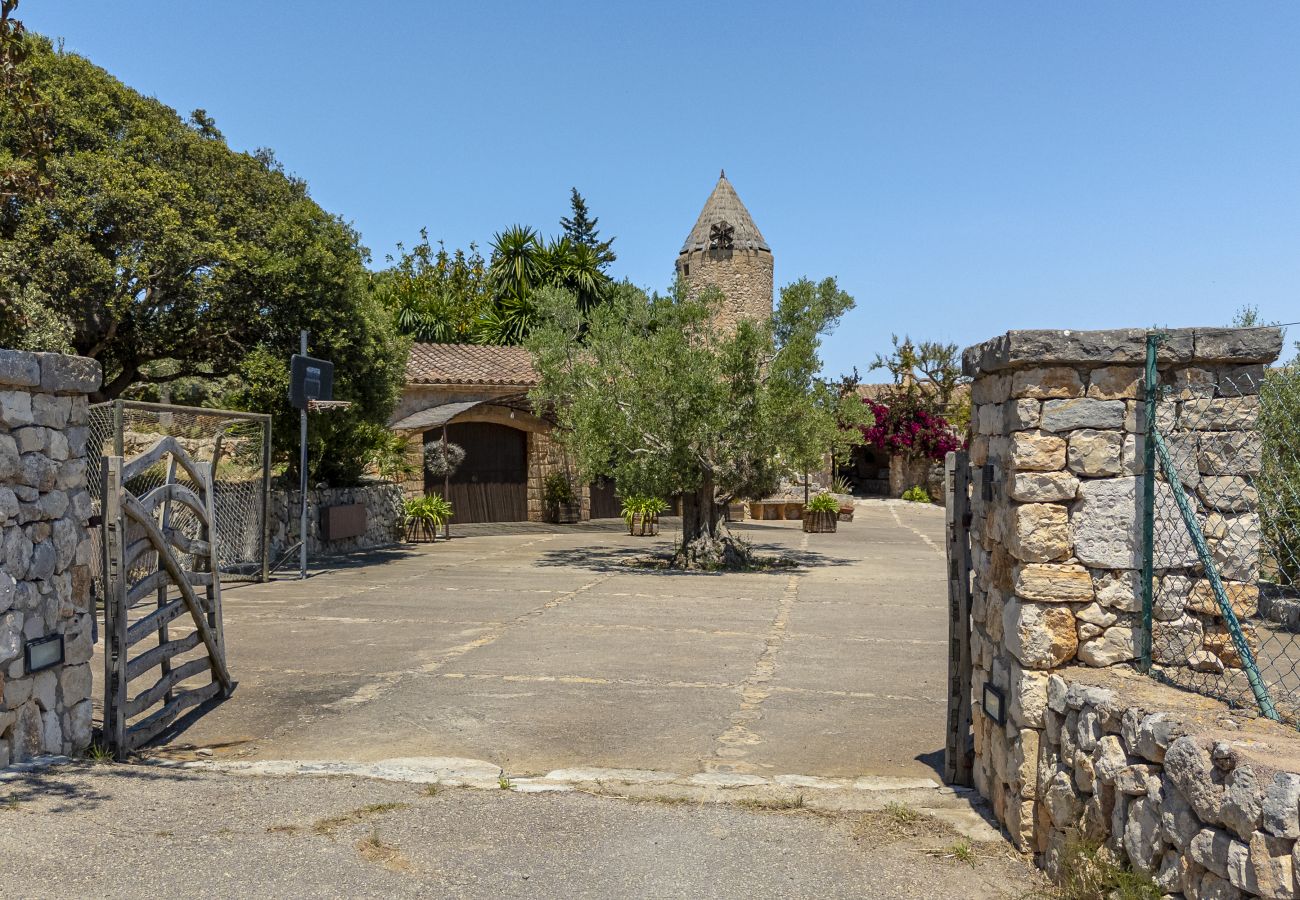 Villa in Sant Llorenç Des Cardassar - Finca Es Moli De Son Pocapalla  By home villas 360