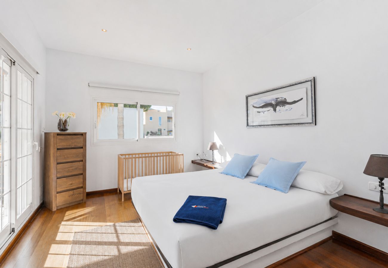 Chalet in Colonia de Sant Pere - Casa de Pep Mestre by home villas 360