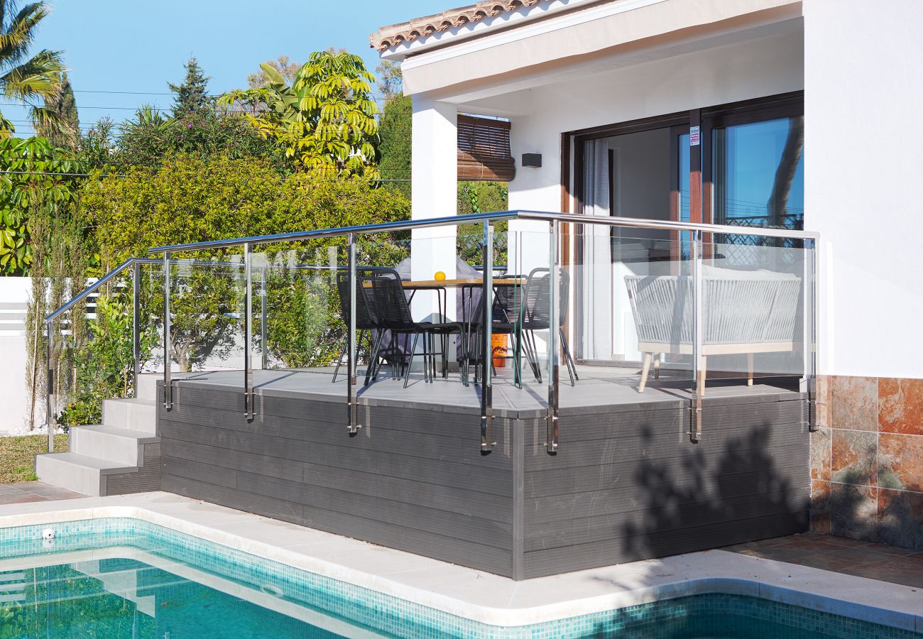 Villa en Marbella - Modern Villa close to Costabella beach