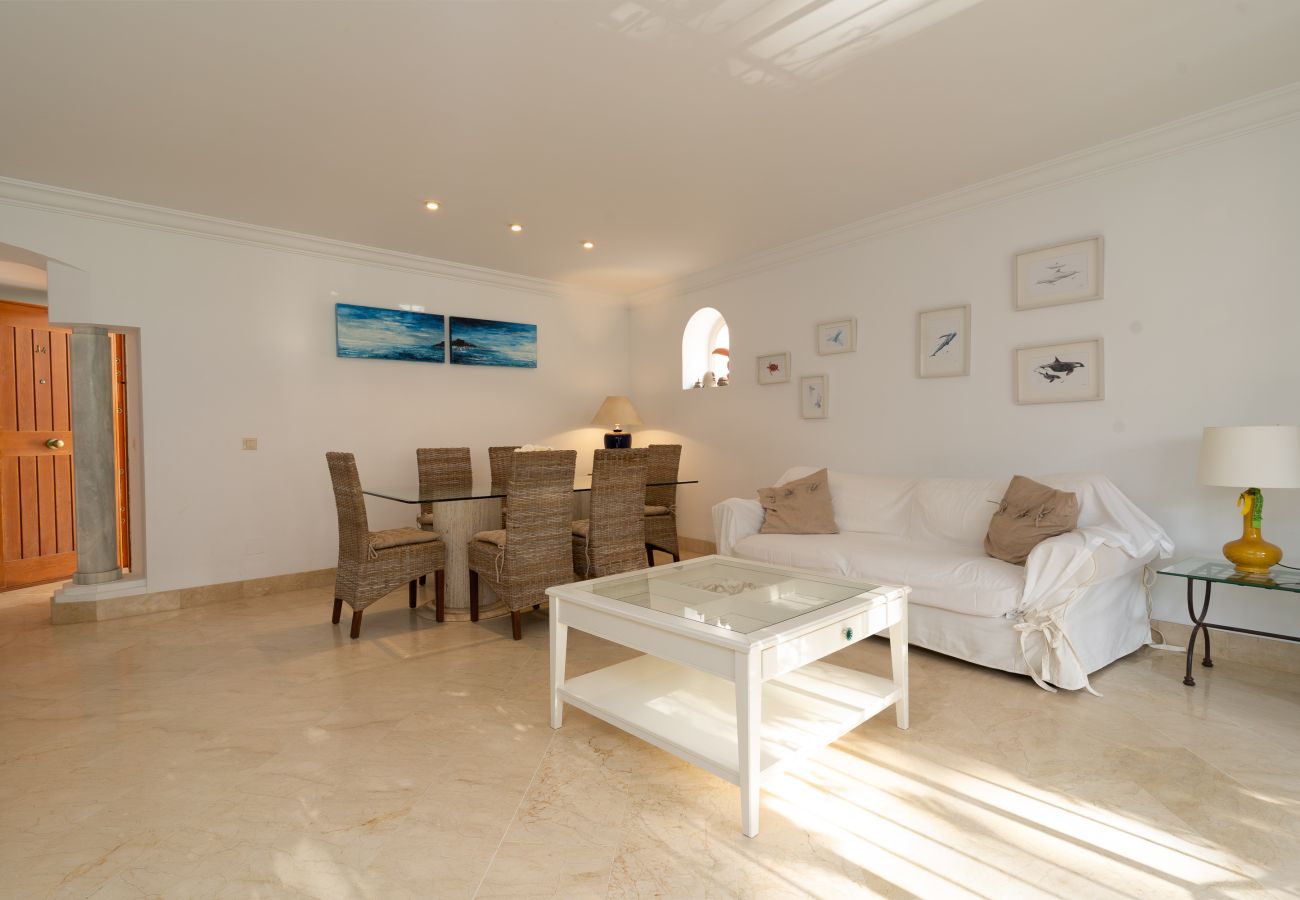 Apartamento en Marbella - White Pearl Beach J4