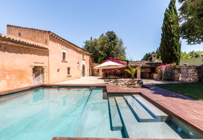 Villa en Buger - Villa Can Mir near Buger By home villas 360