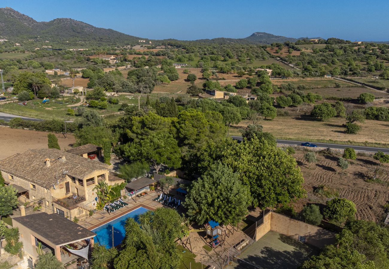 Casa rural en Sant Llorenç Des Cardassar - Finca Son Barbot by Homevillas360