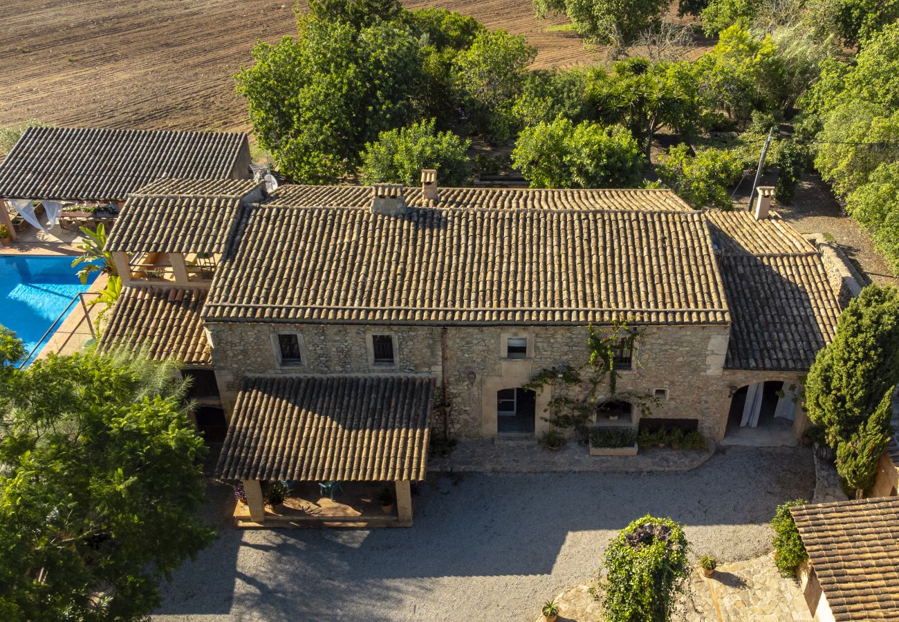 Casa rural en Sant Llorenç Des Cardassar - Finca Son Barbot by Homevillas360