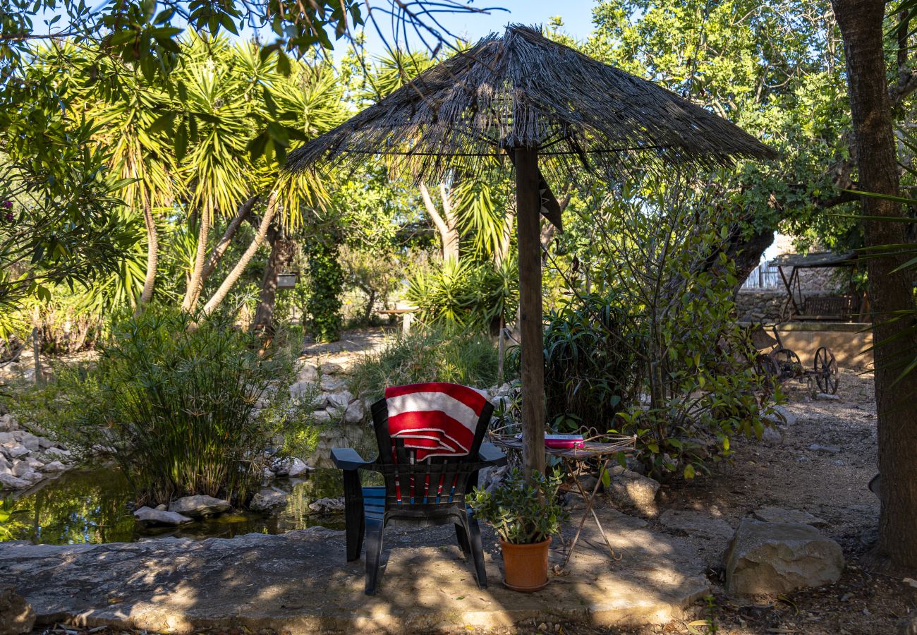 Casa rural en Sant Llorenç Des Cardassar - Finca Son Barbot by Homevillas360