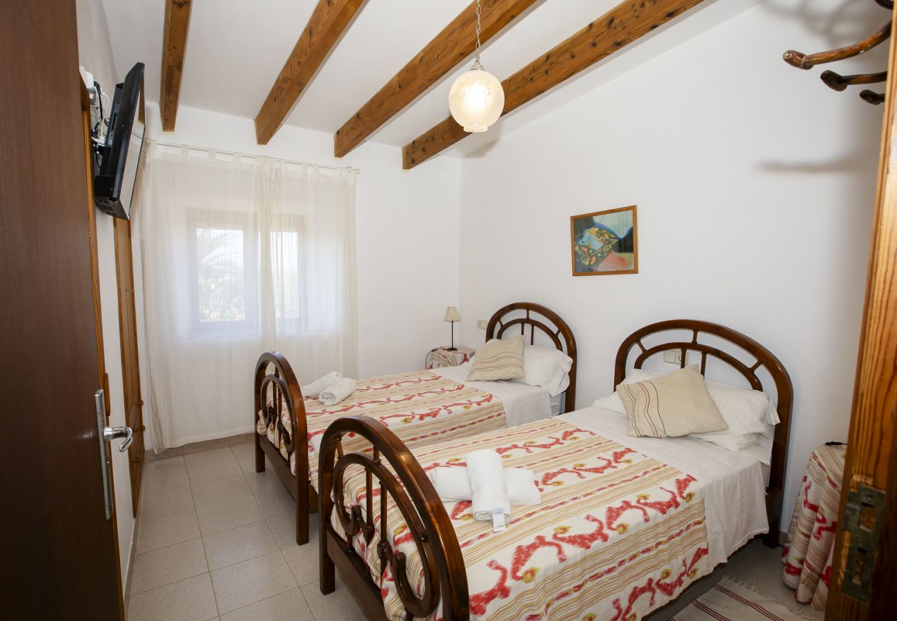 Villa en Felanitx - YourHouse Can Tries