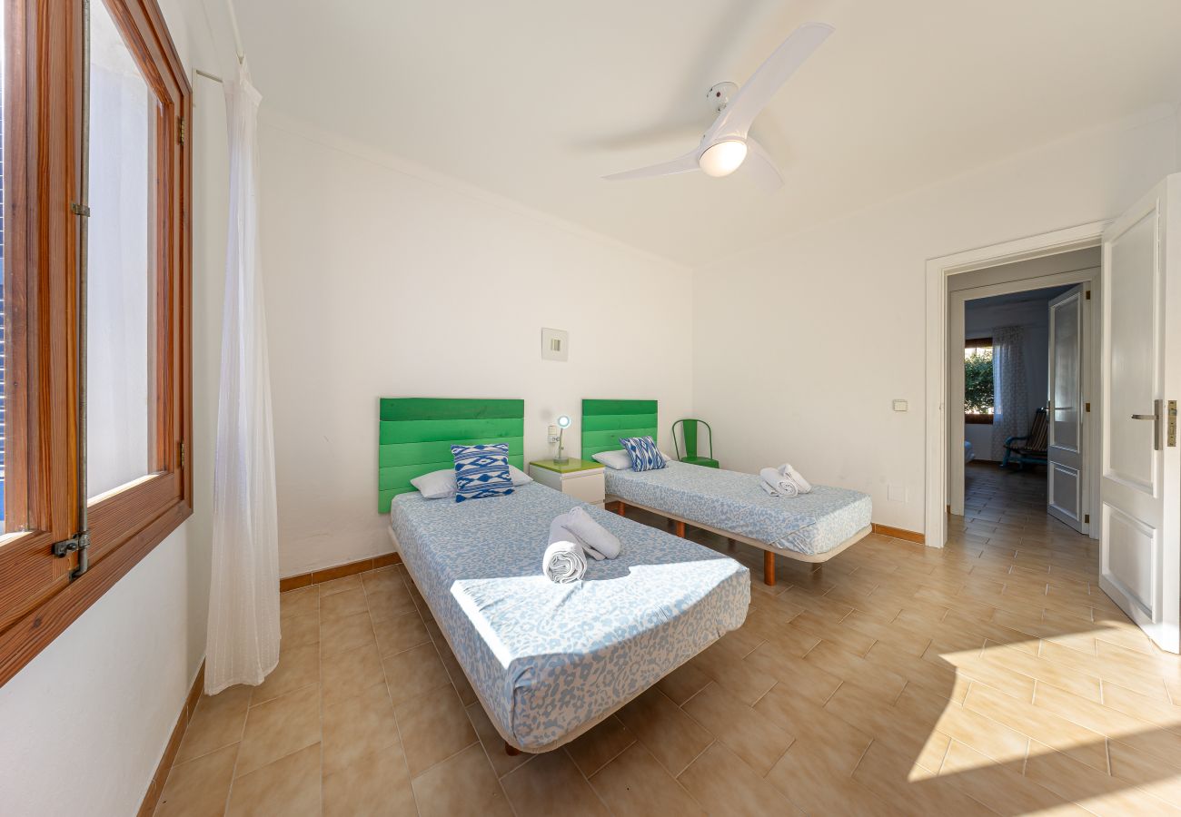 Villa en Muro - Villa Casa Reus by Homevillas360