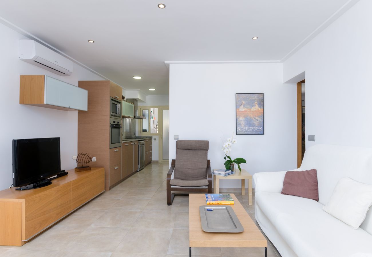 Apartment in Puerto de Alcudia - YourHouse Voramar 1C