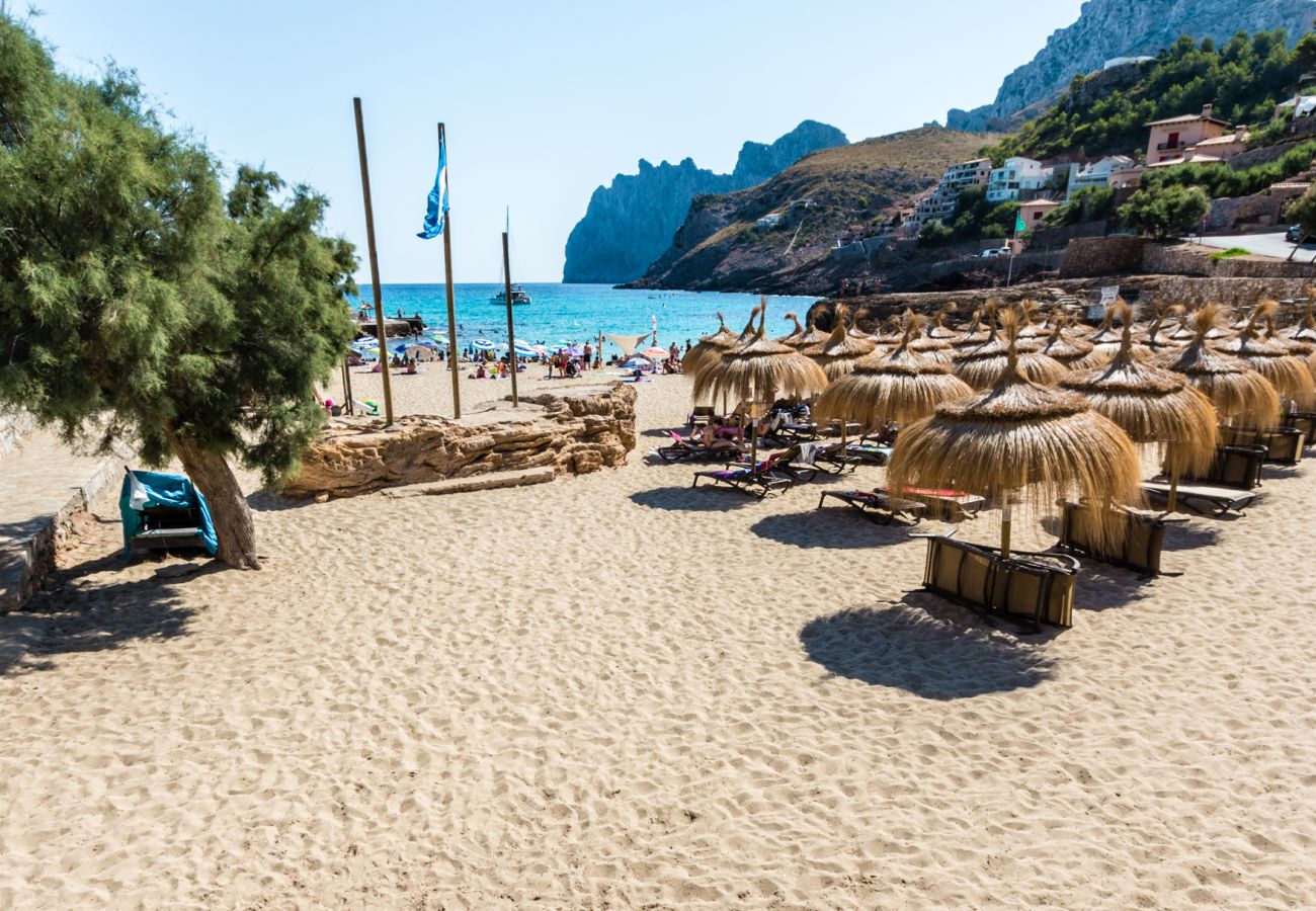 House in Cala Sant Vicenç - Chalet Molins 1 By home villas 360