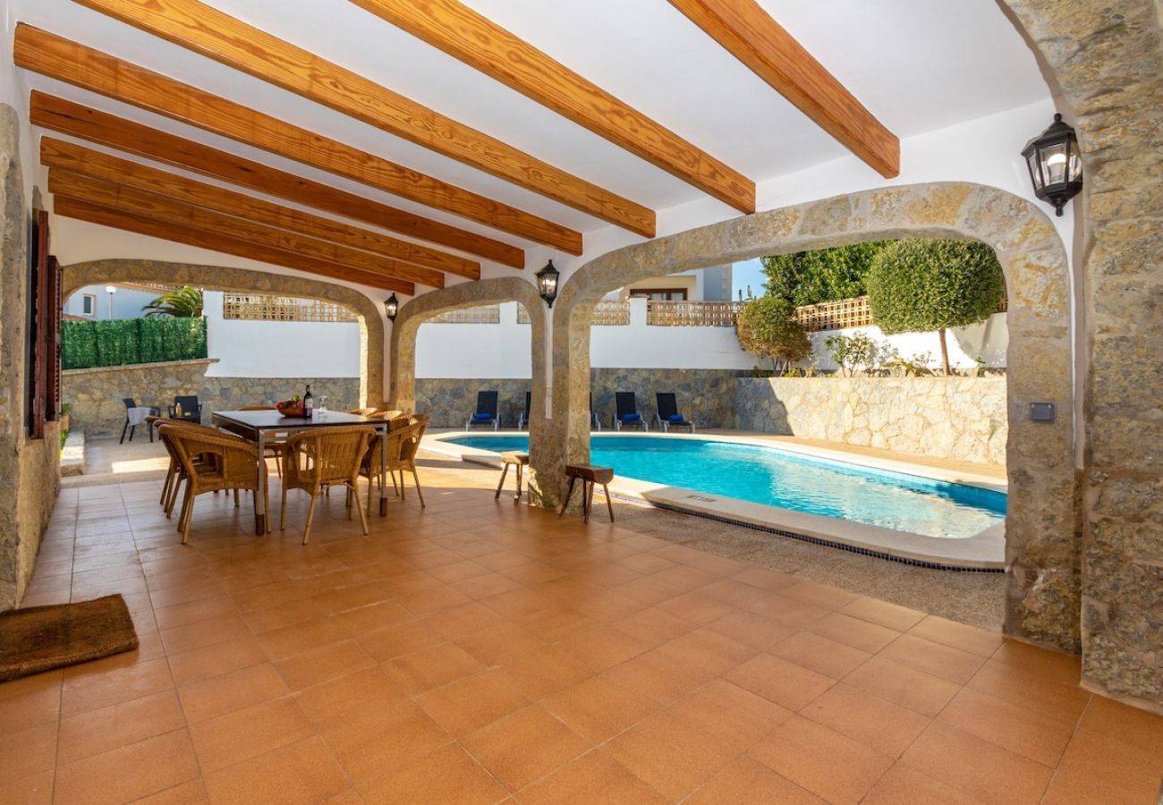 Villa in Fornells - Chalet Joan i Nuria in Menorca By home villas 360