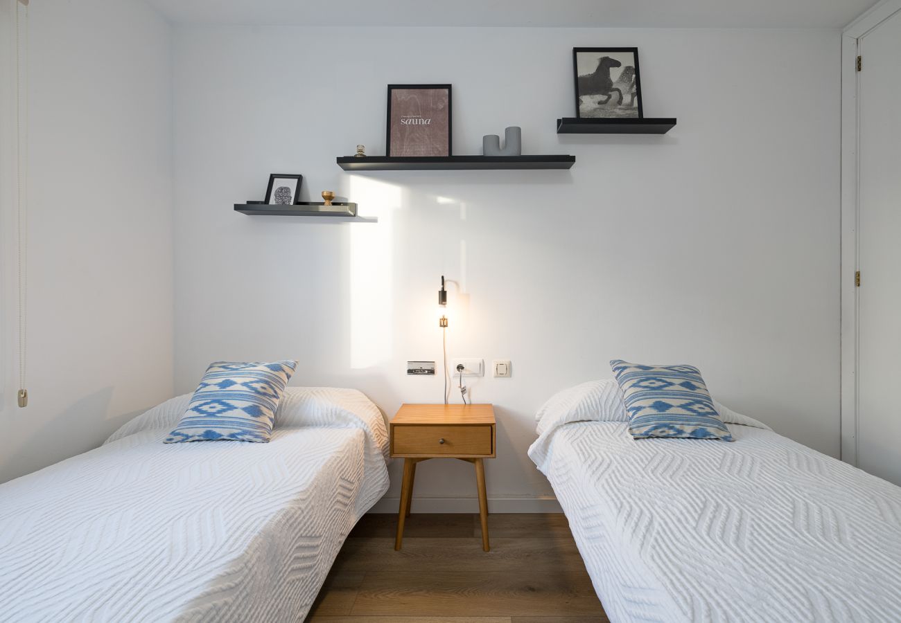 Apartment in Puerto de Alcudia - A0001 Orquidia