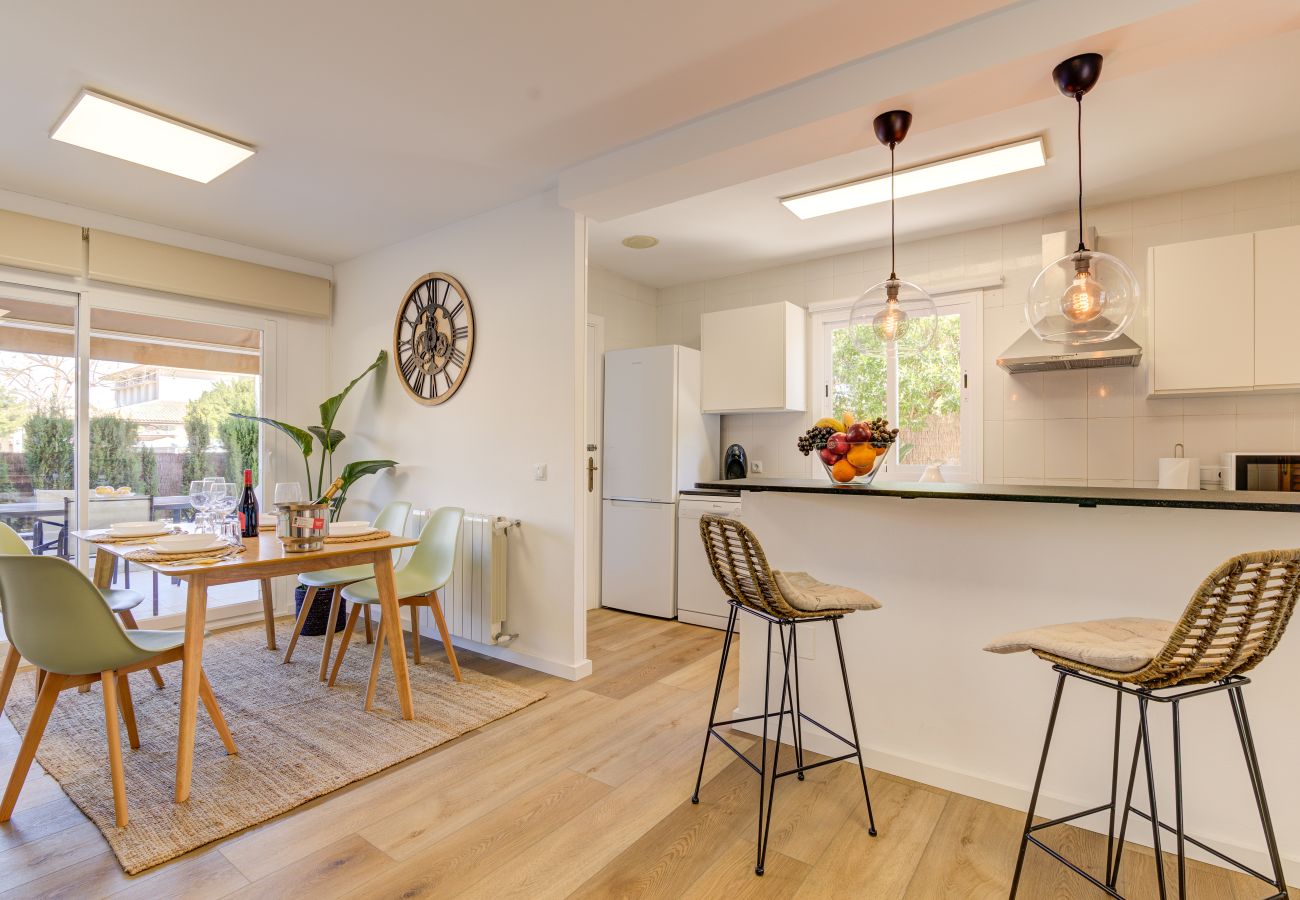Apartment in Puerto de Alcudia - A0001 Orquidia