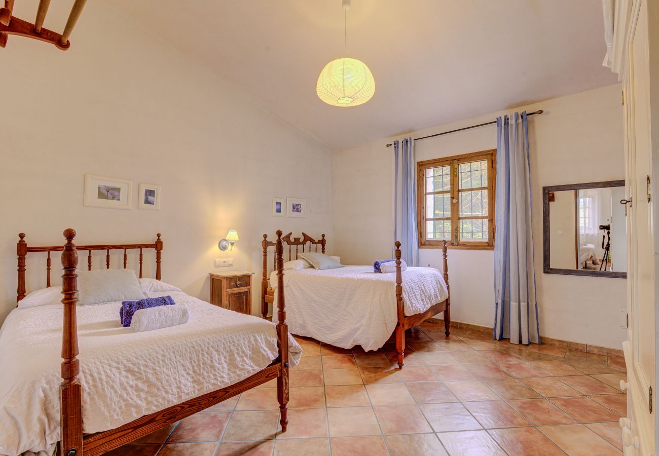 Country house in Manacor - A0003 Can Garbeta