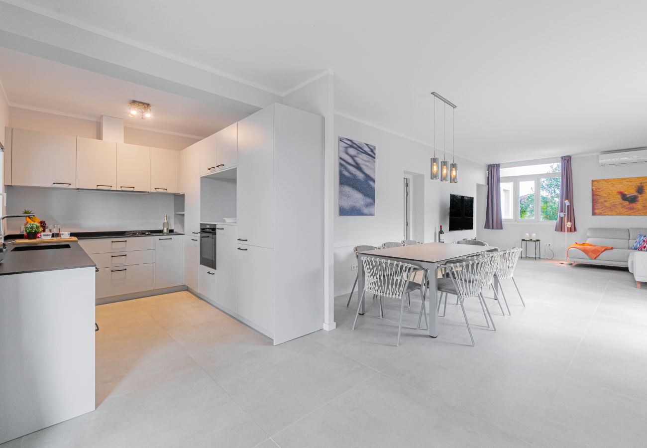 Villa in Felanitx - Villa Sarabo By home villas 360