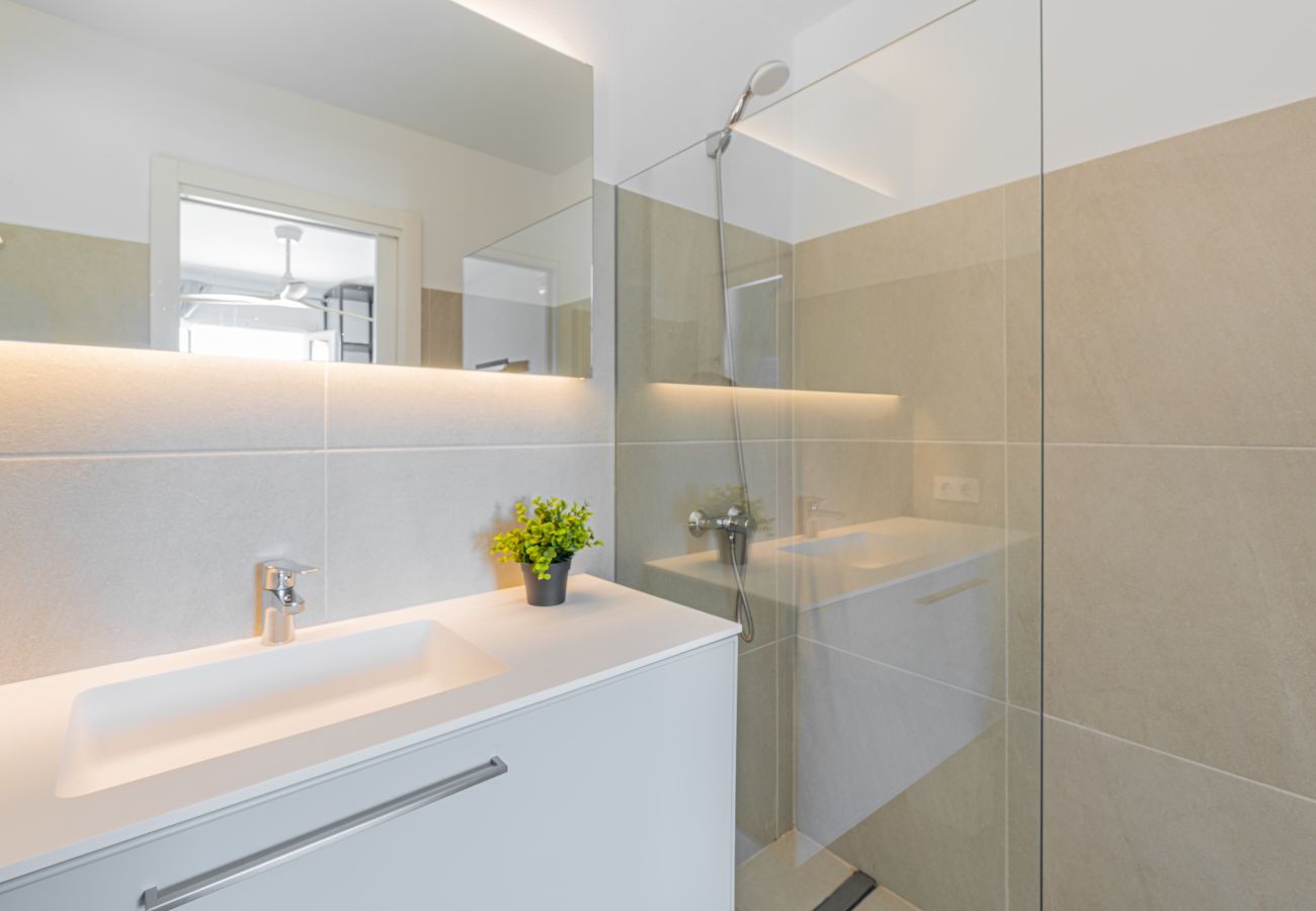 Villa in Cap d´Artruix - Villa El Faro II By Home Villas 360