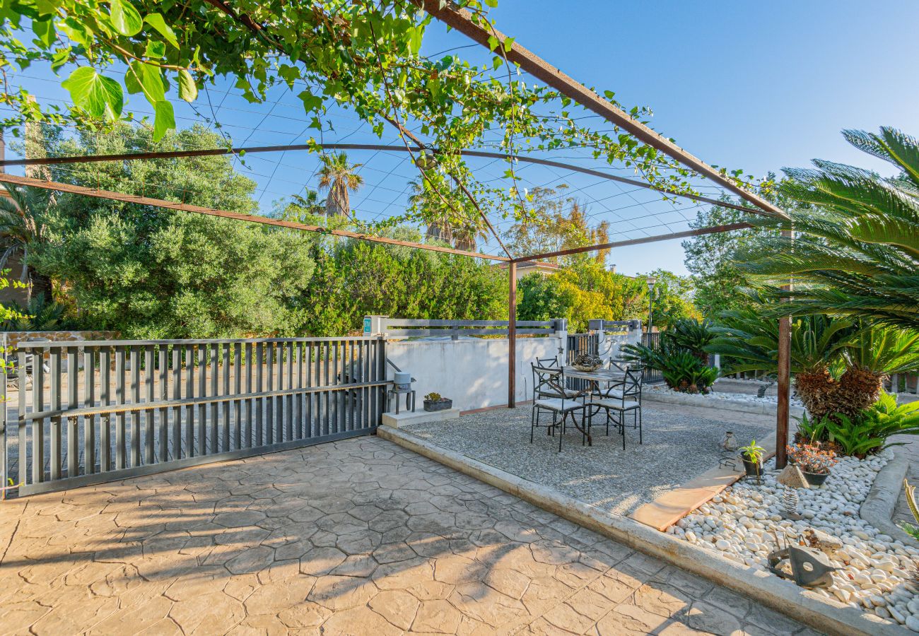Chalet in Colonia de Sant Pere - Casa de Pep Mestre by home villas 360