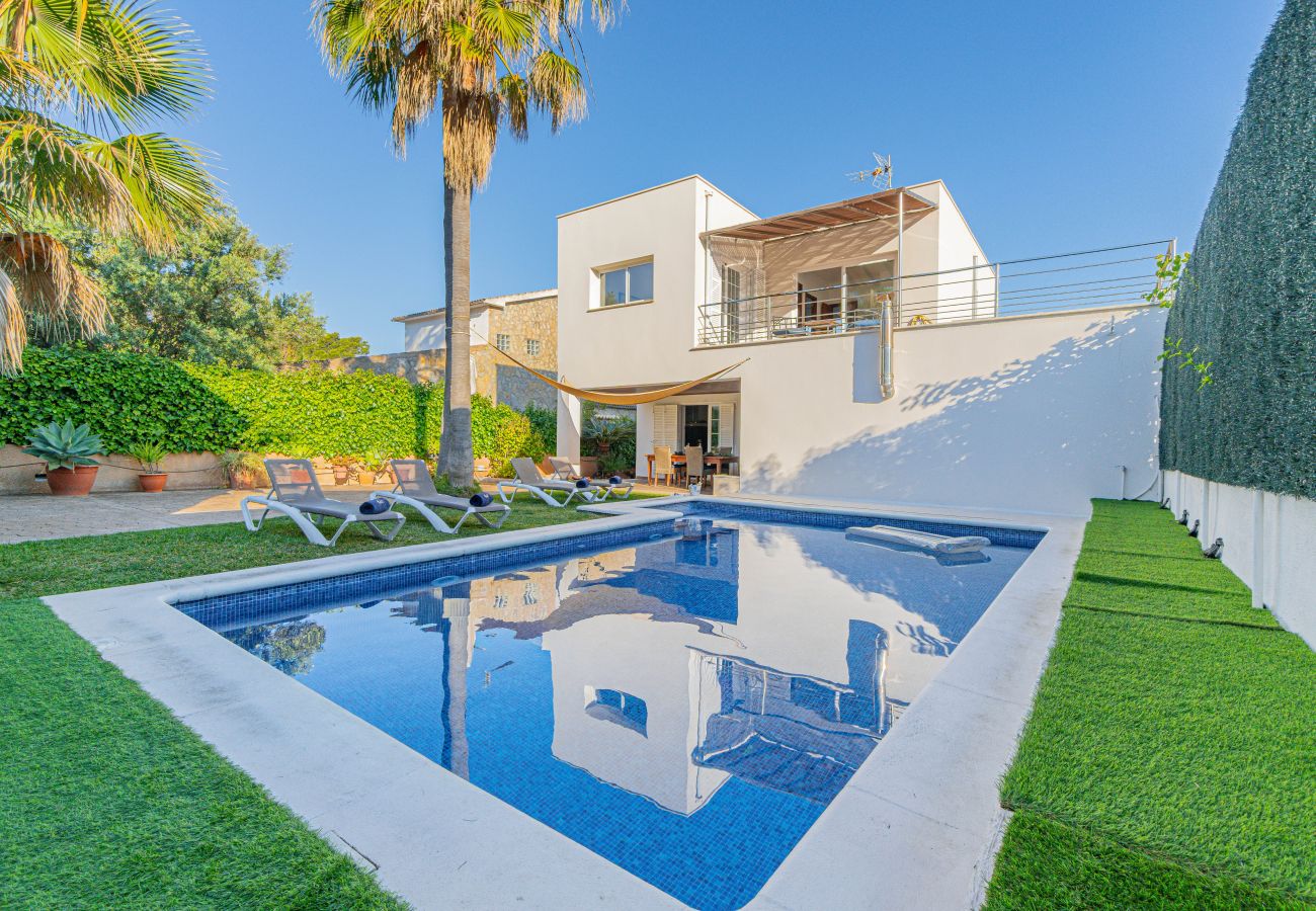 Chalet in Colonia de Sant Pere - Casa de Pep Mestre by home villas 360